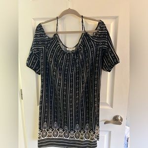 Cute off the shoulder summer dress